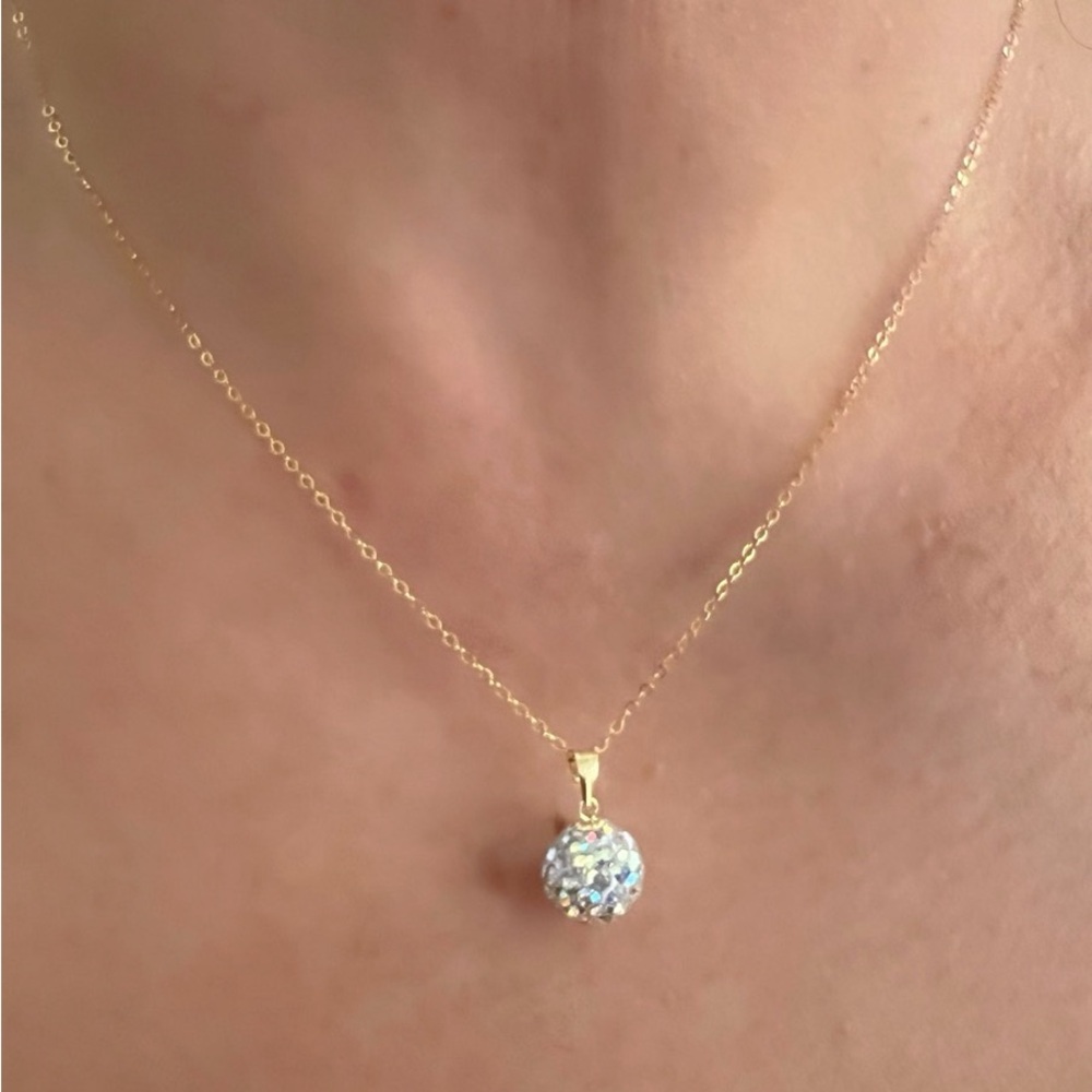 18k pure gold disco ball pendant with 18k chain size 18" NOT GOLD PLATED